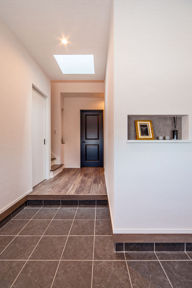 クラフトホーム 【2000万円台/インナーガレージ/注文住宅/間取り図】愛車＆水上バイクを並べて趣味を楽しむガレージハウスの建築実例画像7