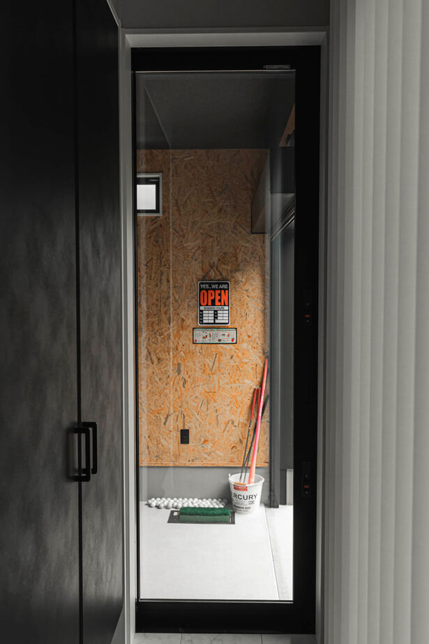 クラフトホーム 【2000万円/平屋/30坪台/3LDK/間取り図】コの字型の平屋。プライバシーを守る中庭で開放的な暮らしを満喫！の建築実例画像9