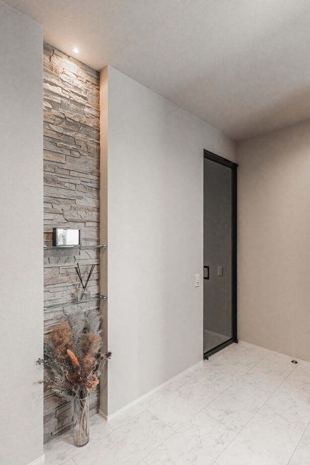 クラフトホーム 【2000万円/平屋/30坪台/3LDK/間取り図】コの字型の平屋。プライバシーを守る中庭で開放的な暮らしを満喫！の建築実例画像16