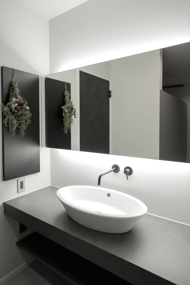 クラフトホーム 【1000万円台/30坪台/4LDK/2階建て/間取り図】子育ても家事も楽しむ家。モノトーンの美しさと機能性が魅力の建築実例画像11