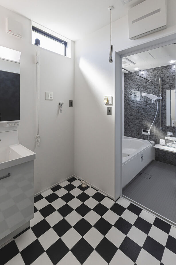 クラフトホーム 【900万円/平屋14.2坪/間取り図】小さくても、自由で、カッコいい。“ガレージが主役” の住まいの建築実例画像8