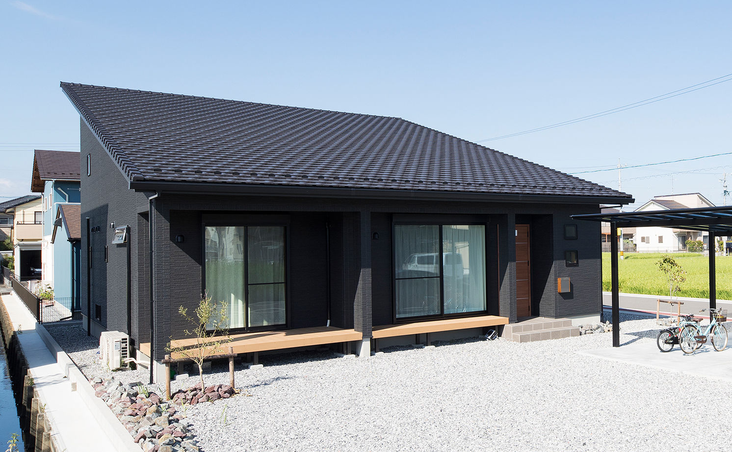 サティスホーム岐阜 【間取り図有×1000万円台×平屋×回遊導線】家族が自然につながるLDK。将来を見越したバリアフリーな平屋の建築実例画像2