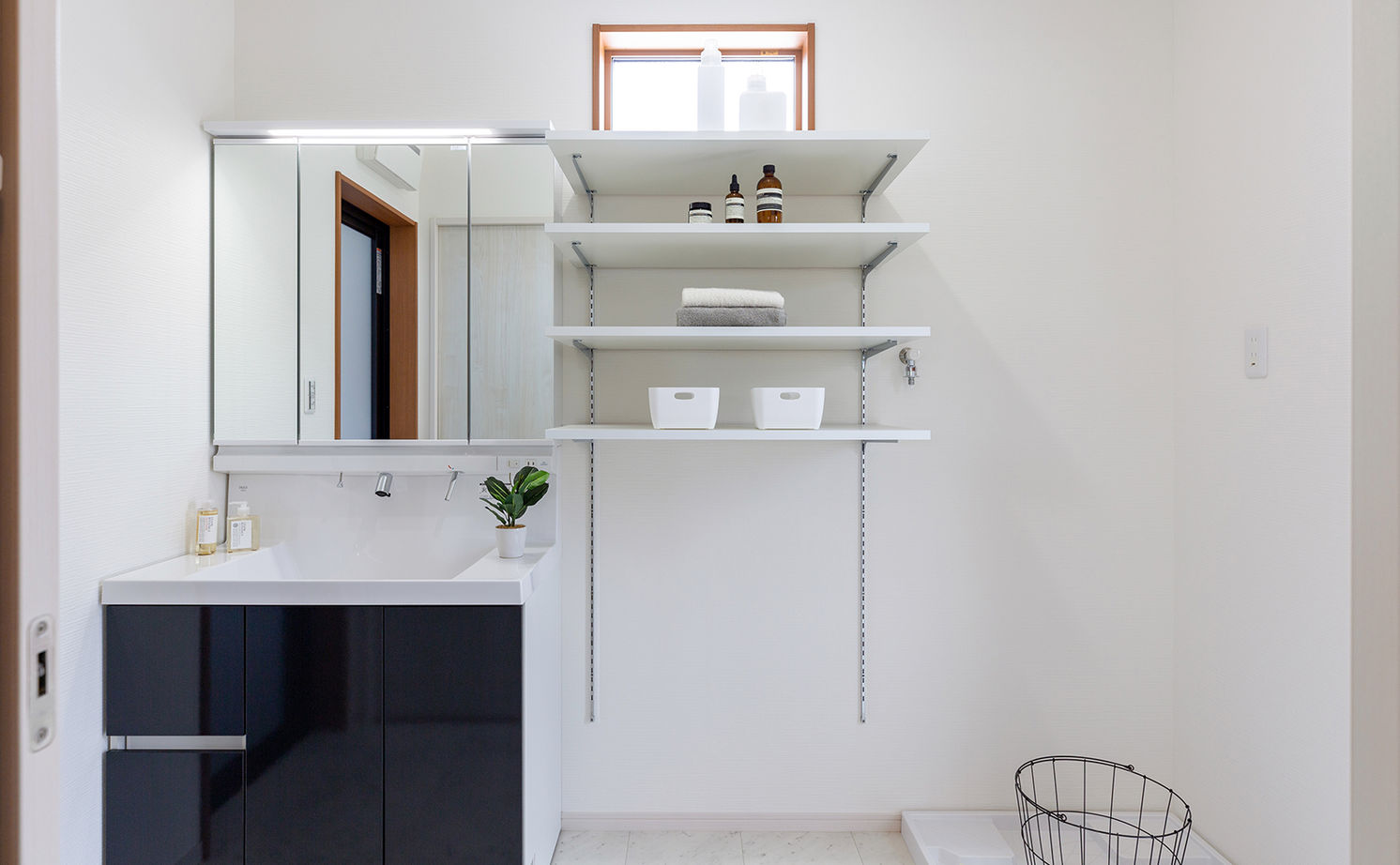 サティスホーム岐阜 【間取り図有×1000万円台×平屋×回遊導線】家族が自然につながるLDK。将来を見越したバリアフリーな平屋の建築実例画像15