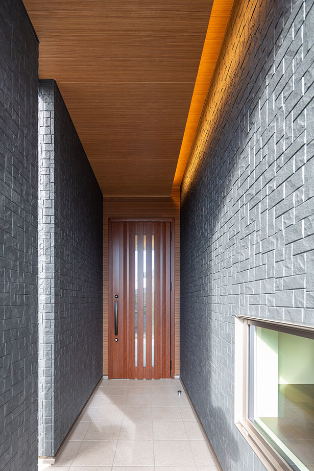 サティスホーム岐阜 【岐阜市×間取図有×平屋×1000万円台】夫婦２人で暮らしの楽しみを進化させる、中庭を囲むコの字型の平屋の建築実例画像4