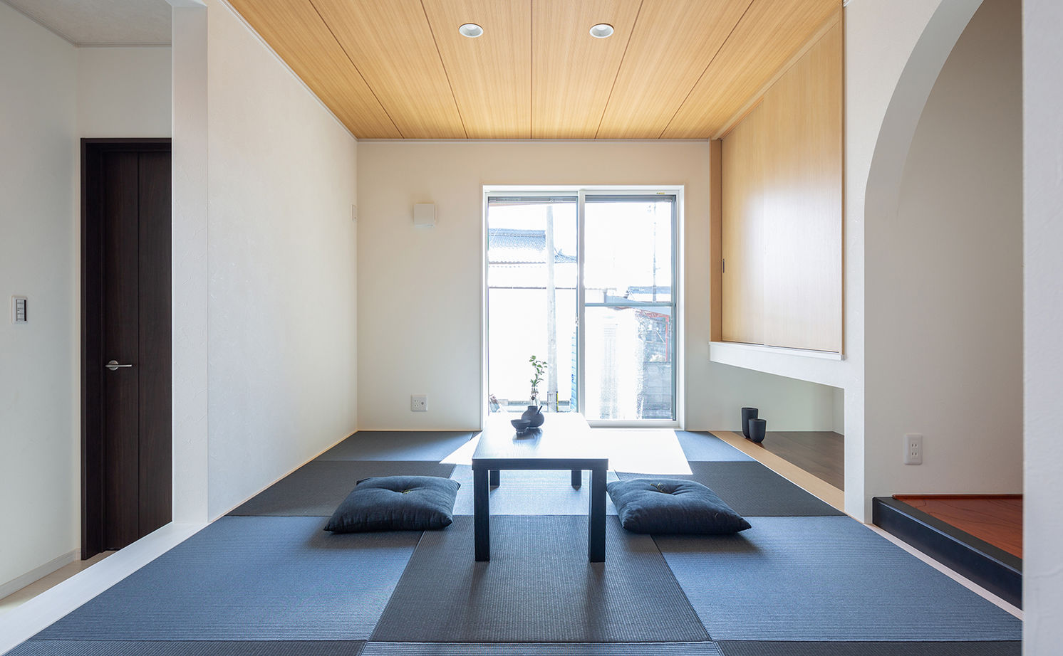 サティスホーム岐阜 【岐阜市×間取図有×平屋×1000万円台】夫婦２人で暮らしの楽しみを進化させる、中庭を囲むコの字型の平屋の建築実例画像8