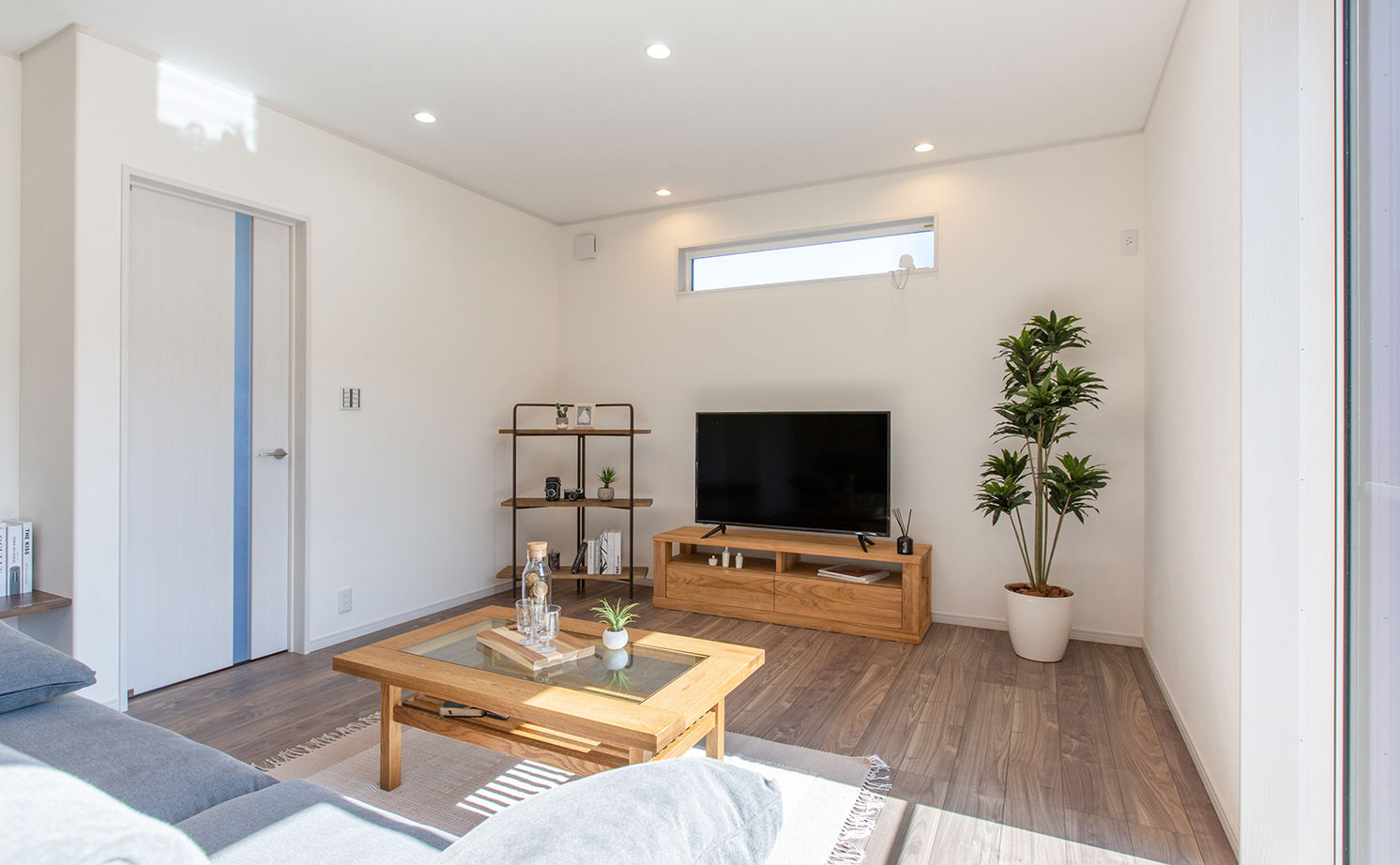 サティスホーム岐阜 【一宮市×間取り図有×1000万円台×平屋】固定階段で行ける小屋裏収納で収納量◎陽光を効率よく導くL字型平屋の建築実例画像8