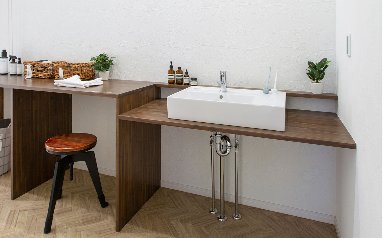 サティスホーム岐阜 【一宮市×間取り図有×1000万円台×平屋】固定階段で行ける小屋裏収納で収納量◎陽光を効率よく導くL字型平屋の建築実例画像18