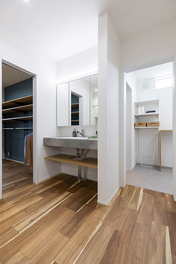 サティスホーム岐阜 【瑞穂市×間取図有×半平屋スタイル】スムーズな生活動線を叶えた、軒裏が映える半平屋のデザイン住宅の建築実例画像6