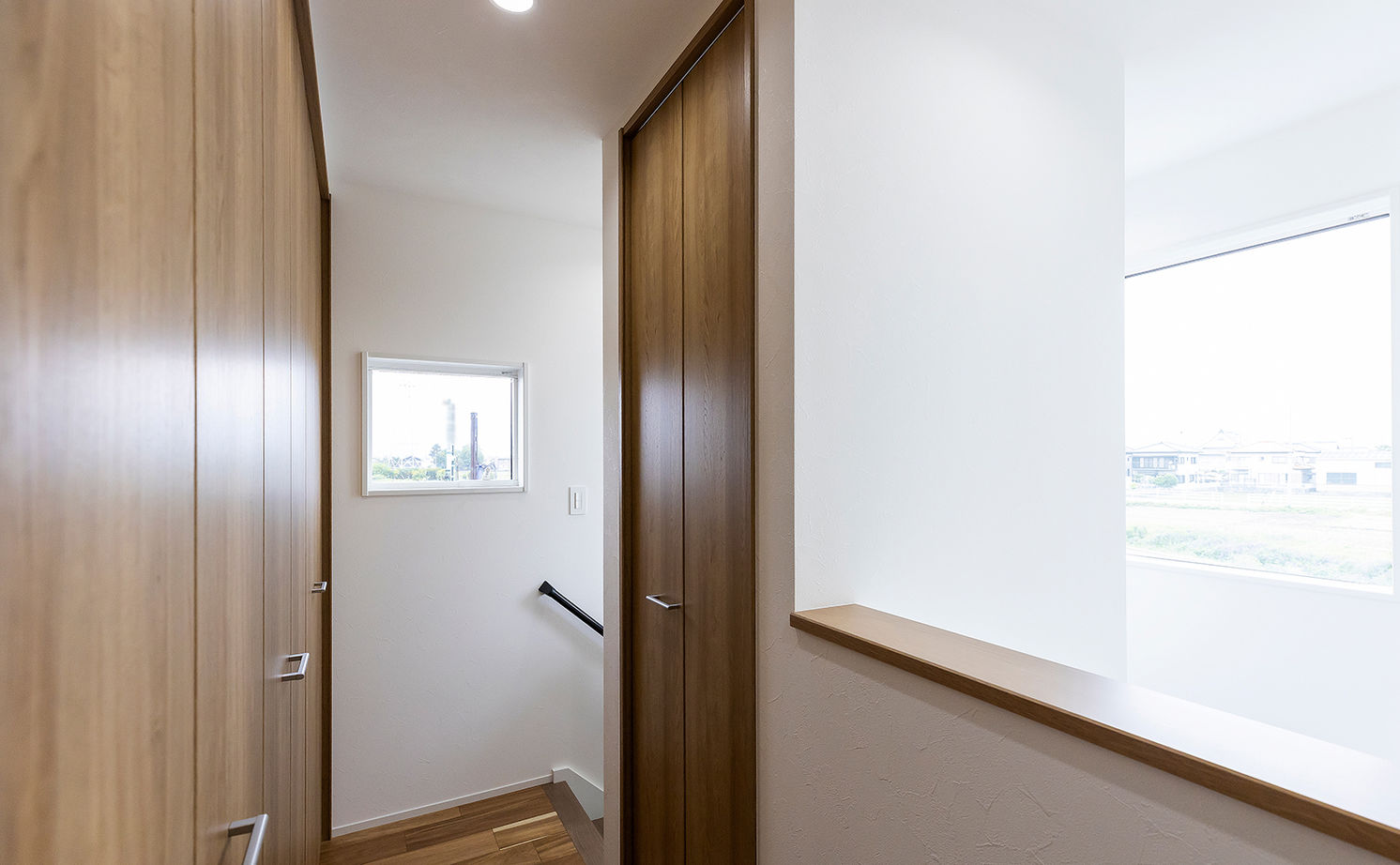 サティスホーム岐阜 【瑞穂市×間取図有×半平屋スタイル】スムーズな生活動線を叶えた、軒裏が映える半平屋のデザイン住宅の建築実例画像19