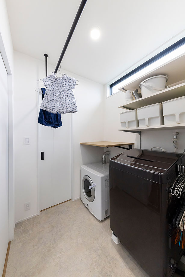 サティスホーム岐阜 【一宮市×間取り図有×2000万円台×平屋】小屋裏を活かした開放的なリビング。収納力と家事動線を極めた平屋の建築実例画像18