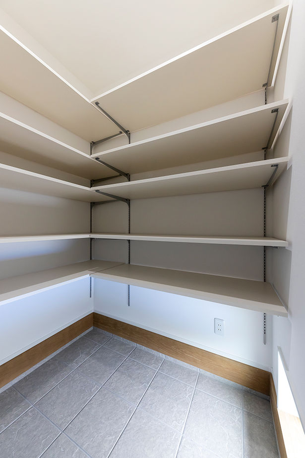 サティスホーム岐阜 【岐阜県×間取り図有×2000万円台×平屋】現在・未来どちらの生活も考え抜かれた、小屋裏活用で開放的な平屋の建築実例画像4