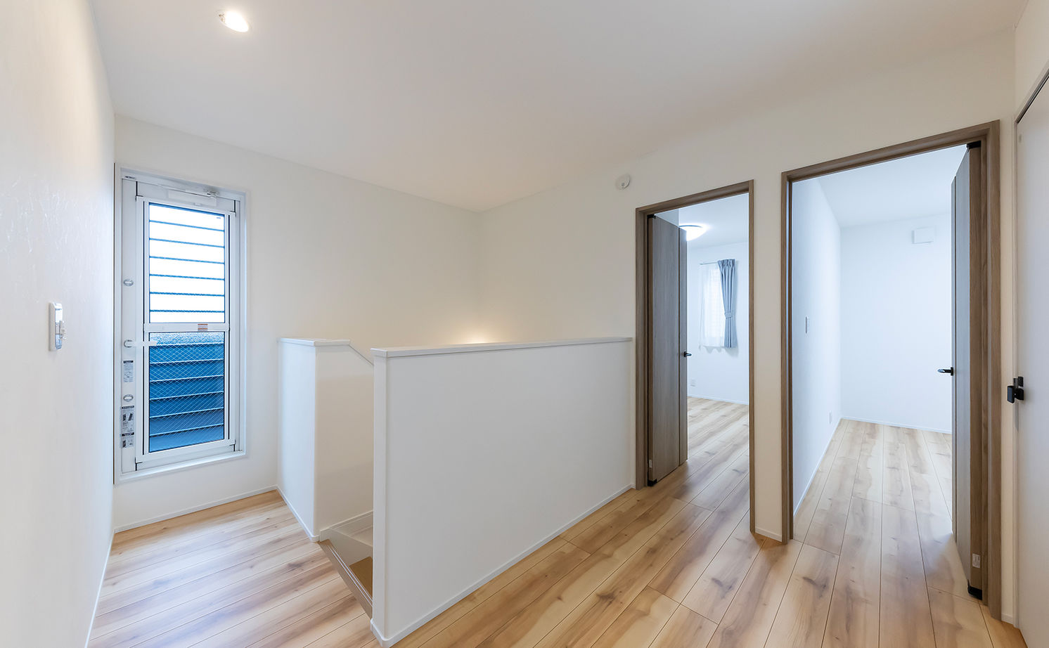 サティスホーム岐阜 【羽島郡×自由設計×モダンスタイル×間取図あり】幾重にも描く回遊動線上に設備も収納も配置した快適な家の建築実例画像19