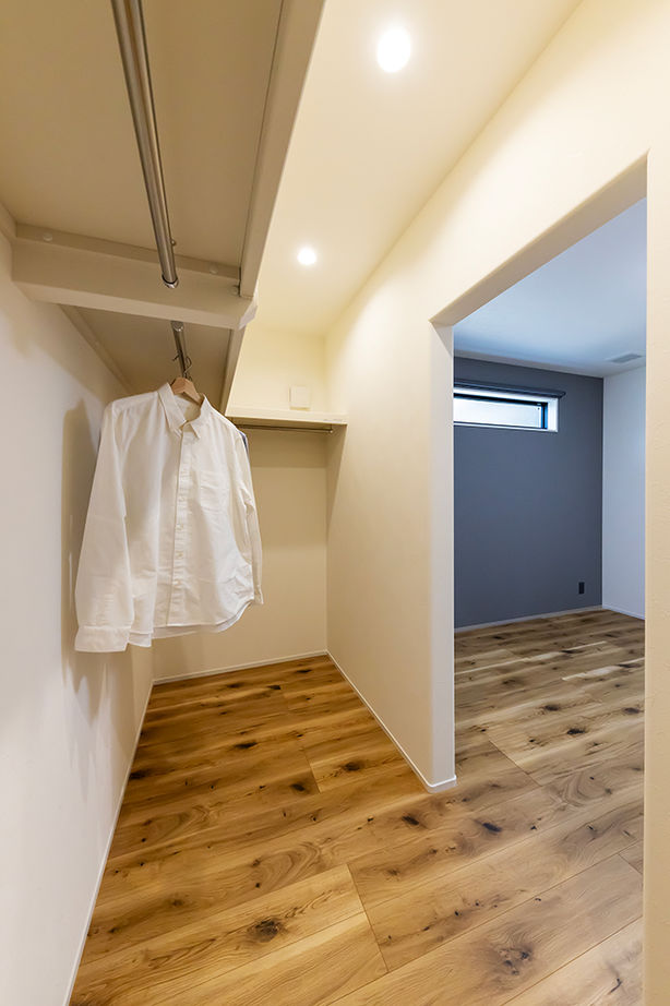 サティスホーム岐阜 【岐阜市×平屋】プライバシーを守り陽光も取り入れる、テラスをコの字型に囲んだ外に閉じ内に開く平屋の建築実例画像18