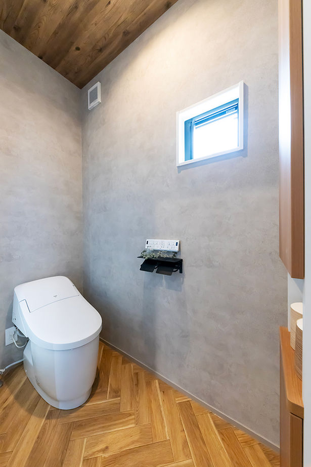 サティスホーム岐阜 【岐阜市×平屋】プライバシーを守り陽光も取り入れる、テラスをコの字型に囲んだ外に閉じ内に開く平屋の建築実例画像19