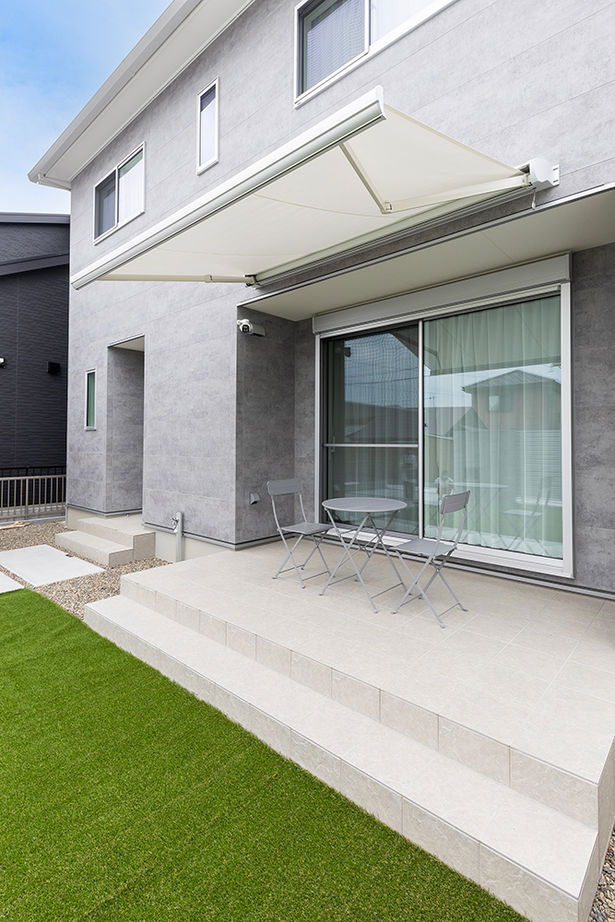 サティスホーム岐阜 【羽島市×自由設計×グラフテクトキッチン×間取図あり】巧みなコストコントロールで20代の若さで夢を実現の建築実例画像4