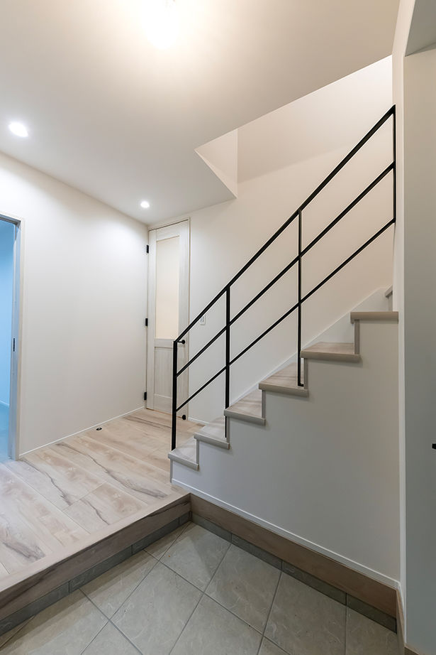 サティスホーム岐阜 【羽島市×自由設計×グラフテクトキッチン×間取図あり】巧みなコストコントロールで20代の若さで夢を実現の建築実例画像15