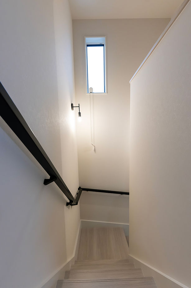 サティスホーム岐阜 【羽島市×自由設計×グラフテクトキッチン×間取図あり】巧みなコストコントロールで20代の若さで夢を実現の建築実例画像16