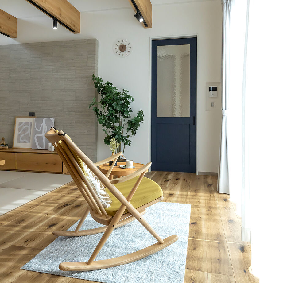 サティスホーム岐阜 【揖斐郡×平屋×間取り図有】平屋はフロアのゾーニングが快適生活の決め手。そこで「コの字型」を採用！の建築実例画像7