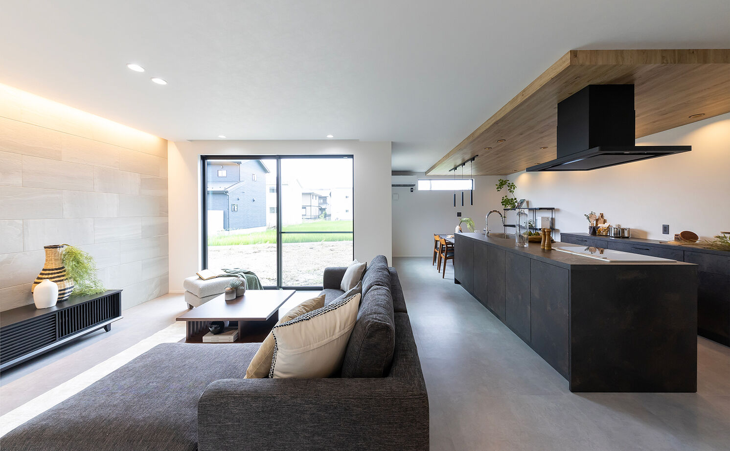 サティスホーム岐阜 【岐阜県×平屋×2000万円台】「長期優良住宅」＆「HEAT20・G2」など性能も極めたクールな平屋の建築実例画像4