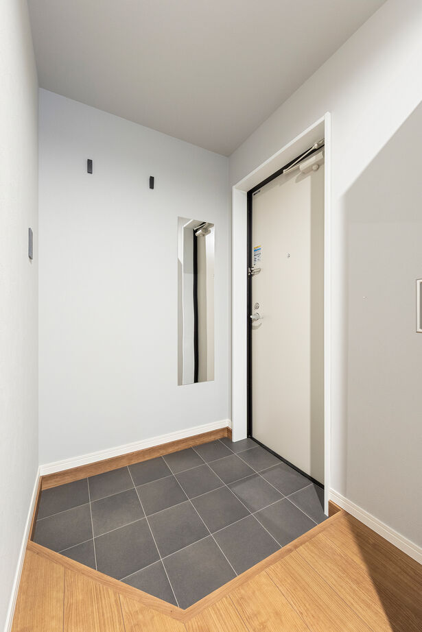 テイクアンドフォー 【賃貸併用／木造防火／高気密・高断熱】高低差のある土地にも対応。最大限に敷地を生かした賃貸併用住宅の建築実例画像7