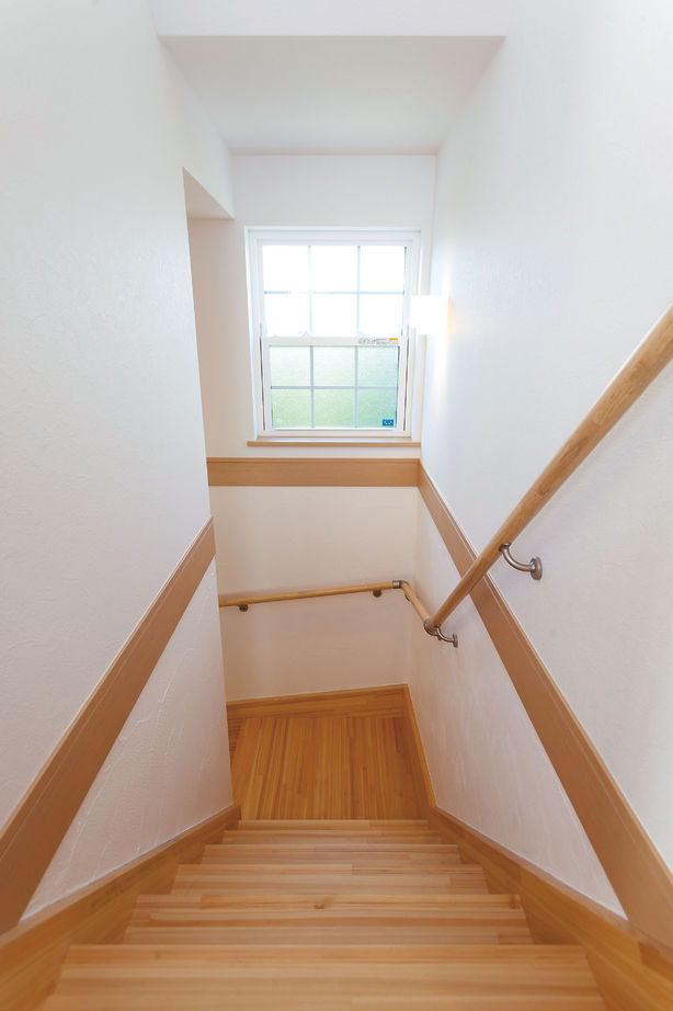 小嶋工務店 TOKYO WOOD 【間取りあり/20坪台/2000万円台/ピアノ】地産地消に憧れて大好きな自然素材と木の香りに包まれた家の建築実例画像9