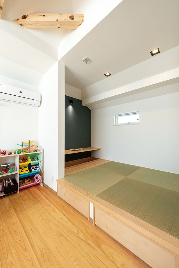 小嶋工務店 TOKYO WOOD 【間取り図あり/20坪台/2000万円台】リビングに縁側を作りのびのびと。東京の木と陽光、風に触れ合う家の建築実例画像3