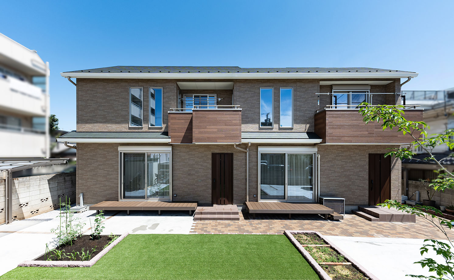 小嶋工務店 TOKYO WOOD 【間取りあり/60坪台/4000万円台/二世帯住】程よい距離感で、暮らしを大切に。完全分離のテラスハウス仕様の建築実例画像