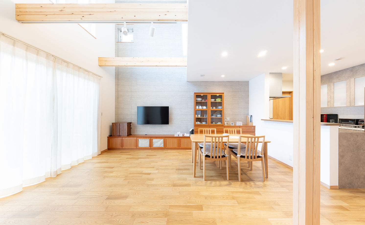 小嶋工務店 TOKYO WOOD 【間取りあり/60坪台/4000万円台/二世帯住】程よい距離感で、暮らしを大切に。完全分離のテラスハウス仕様の建築実例画像15