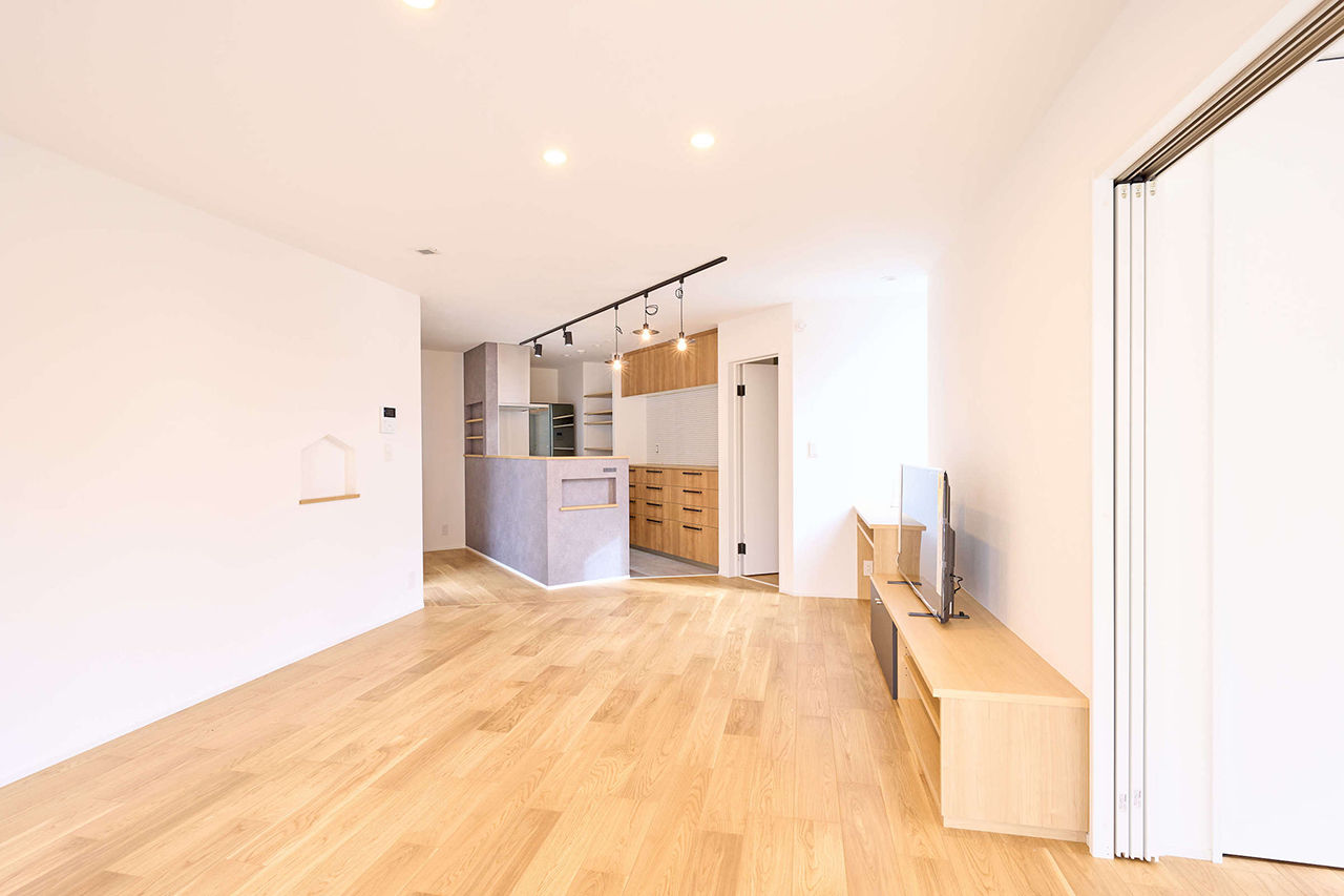 小嶋工務店 TOKYO WOOD 【間取り図あり/70坪台/3000万円台/二世帯】親と子、それぞれの暮らしを一番に考えて誕生した、ズレの邸宅の建築実例画像2