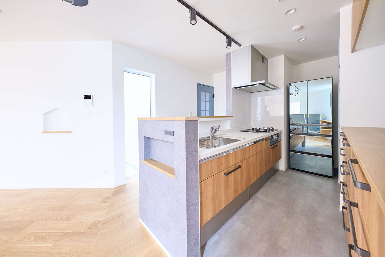 小嶋工務店 TOKYO WOOD 【間取り図あり/70坪台/3000万円台/二世帯】親と子、それぞれの暮らしを一番に考えて誕生した、ズレの邸宅の建築実例画像3