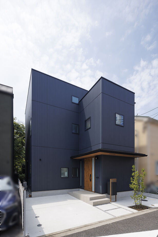 小嶋工務店 TOKYO WOOD 【間取り図あり/20坪台/3000万円台】働く夫婦に、心からのくつろぎを。家事がラク＆緑が映える、癒しのLDKの建築実例画像2