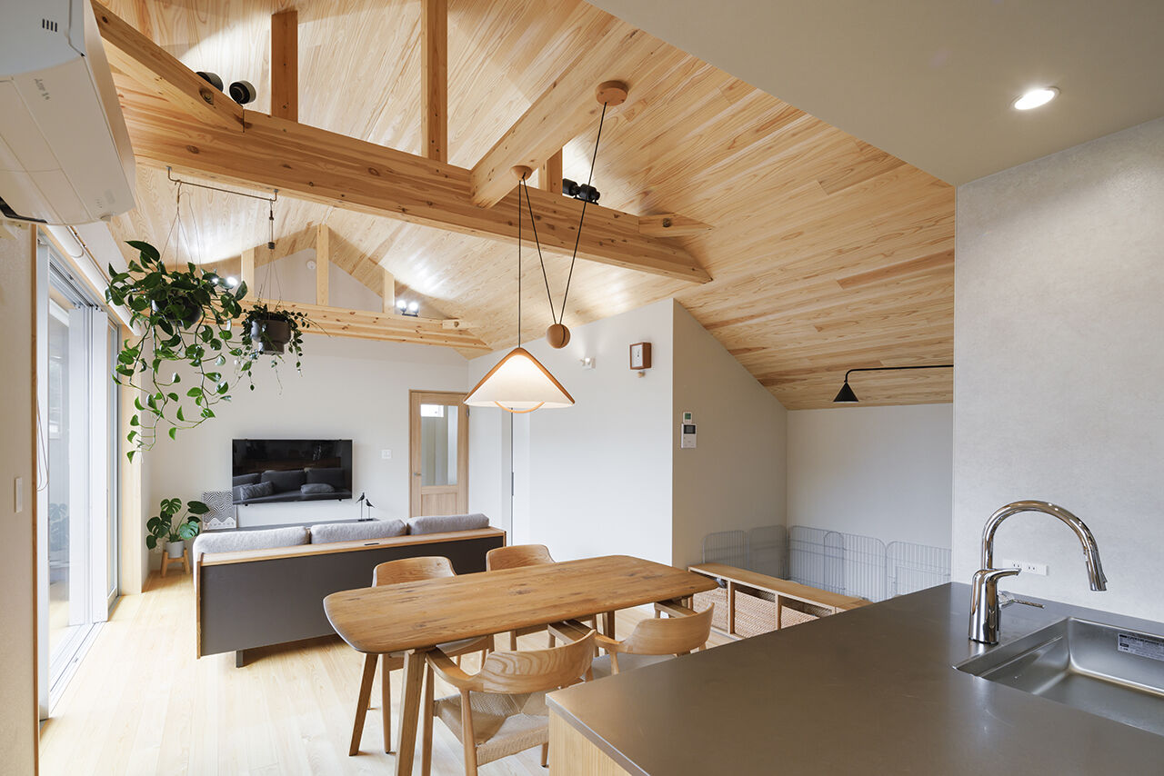 小嶋工務店 TOKYO WOOD 【間取り図あり/30坪台/4000万円～】2階LDKで楽しむ、木のぬくもりと陽光、開放感。自然を身近に感じる家の建築実例画像5