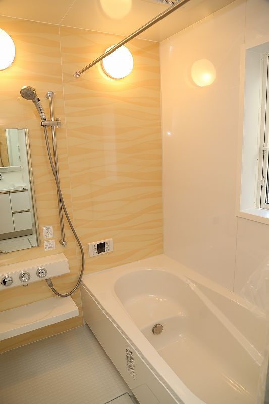 ジャパンホーム（J-style） 【1000万円台/4LDK+小屋裏収納/リビングイン階段/L字型間取り図】2階リビングを暮らしの軸にした家の建築実例画像6