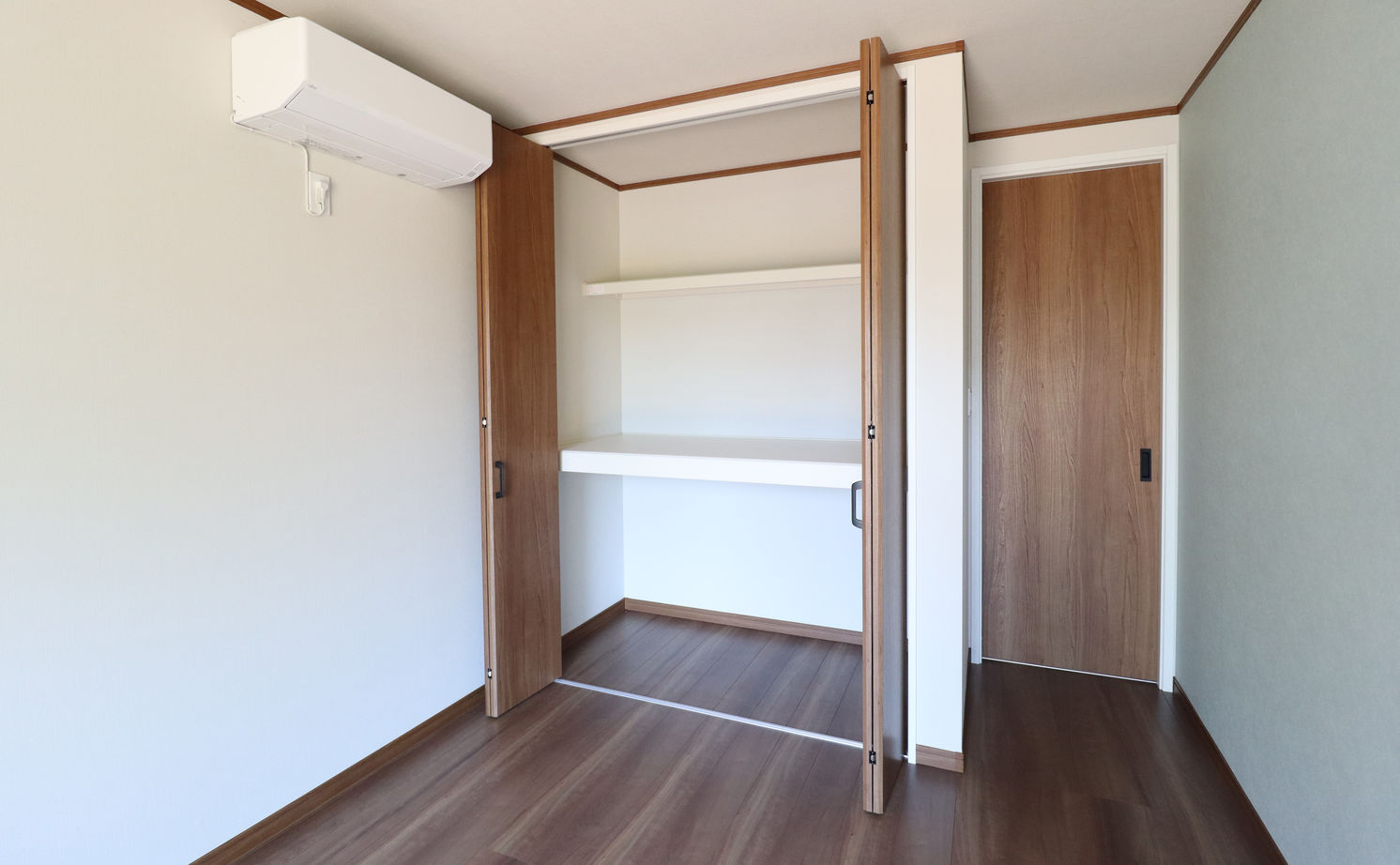 ジャパンホーム（J-style） 【1000万円台／平屋／31坪／間取り有】勾配天井で開放感抜群。ずっと住み心地が変わらない平屋の住まいの建築実例画像14