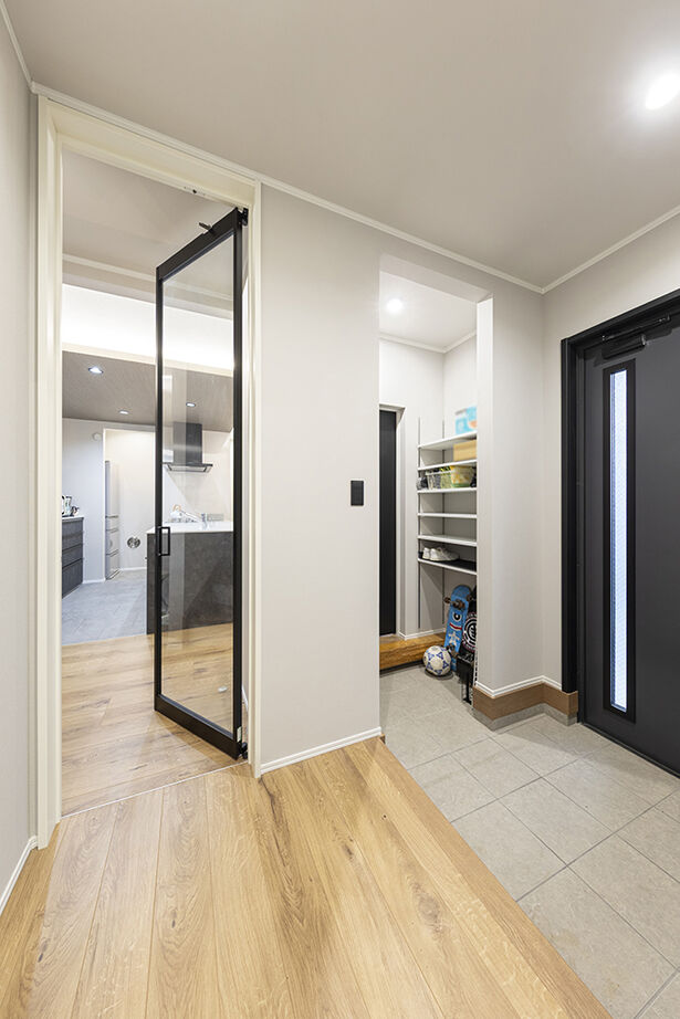 ジャパンホーム（J-style） 【2000万円～2499万円／ペット／収納充実／間取図】子どもも愛猫も、みんながのびのび暮らす家の建築実例画像16