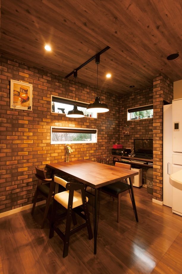 二重断熱の家　ネスト 【藤沢市｜カバードポーチ｜2LDK】映画や音楽を思いっきり楽しむ、収納もたっぷりで快適な住まいの建築実例画像6