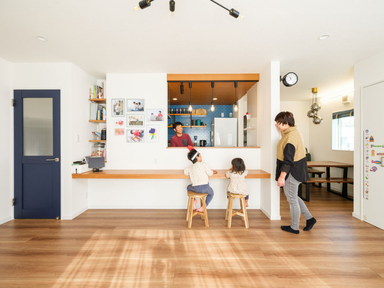 二重断熱の家　ネスト 【2500万円台/ZEH/間取り図あり】「暖かい家で暮らしたい」という夢を叶えた、お洒落＆趣味も楽しめる家の建築実例画像2