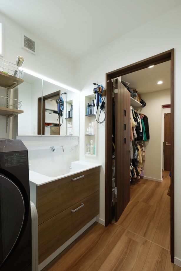 二重断熱の家　ネスト 【2500万円台/ZEH/間取り図あり】「暖かい家で暮らしたい」という夢を叶えた、お洒落＆趣味も楽しめる家の建築実例画像8