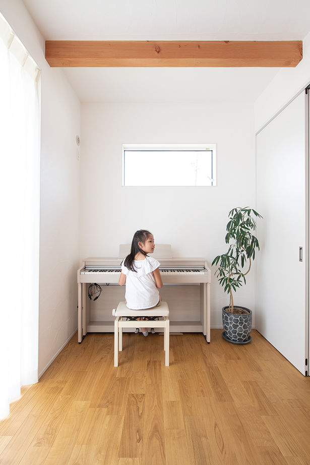 アールコーブ・ホーム(一級建築士事務所) by安江工務店 【2000万円台/30坪台/間取り有】見た目は古民家風、室内はモダンな北欧スタイル。世界観を愉しむ無添加な家の建築実例画像6