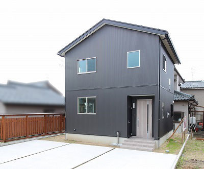 サカヅメハウジング コンパクトでも使いやすく。24坪でも快適さを詰め込んだ賢く暮らす住まいの建築実例画像3