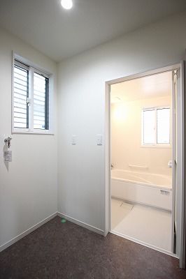 サカヅメハウジング コンパクトでも使いやすく。24坪でも快適さを詰め込んだ賢く暮らす住まいの建築実例画像10