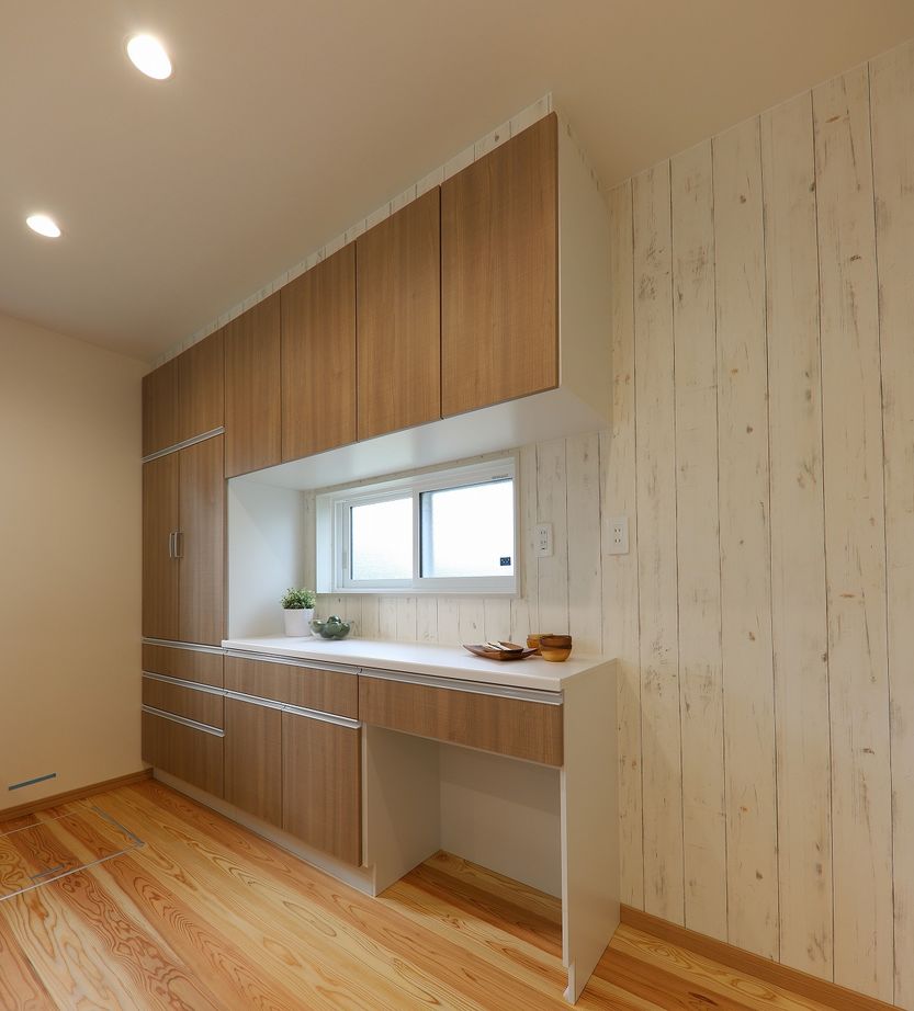 サカヅメハウジング 健やかに、のびやかに。無垢の杉が広がるリビングが子どもたちの笑顔を育む住まいの建築実例画像5