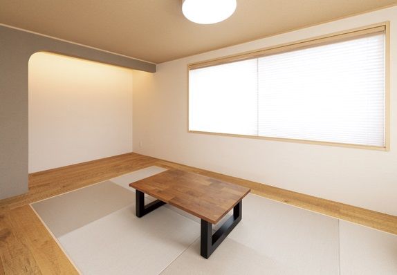 アイ工務店 【兵庫県/2000万円台/ZEH住宅】心地よさを生む無駄のない動線　ZEH仕様で吹抜大空間も快適の建築実例画像4