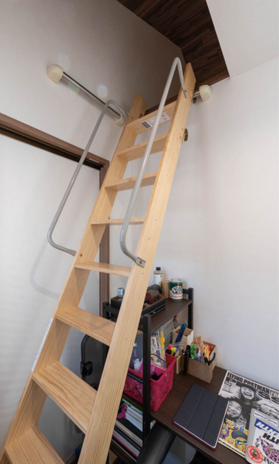 アイ工務店 【兵庫県明石市/2000万円台/二世帯住宅】ハーフ吹抜や外に続くデッキで家族が集うLDKを心地よくの建築実例画像5