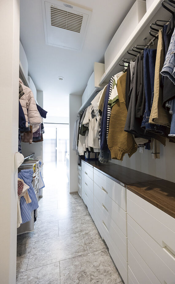 アイ工務店 【和歌山県/快適動線/間取り図有】スキップフロアやダウンフロアを採り入れ、全ての部屋が繋がる平屋風住宅の建築実例画像14