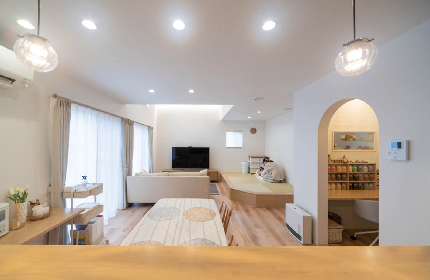 アイ工務店 【広島県広島市/2000万円台/趣味部屋】スキップフロアだから叶った趣味の小部屋とゆとりある収納の建築実例画像3