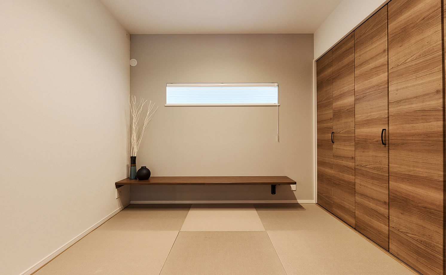 アイ工務店 【岡山県/2000万円台】LDKと繋がるインナーテラスでお家キャンプ。大好きな音楽を楽しめるDJブースもある家の建築実例画像10