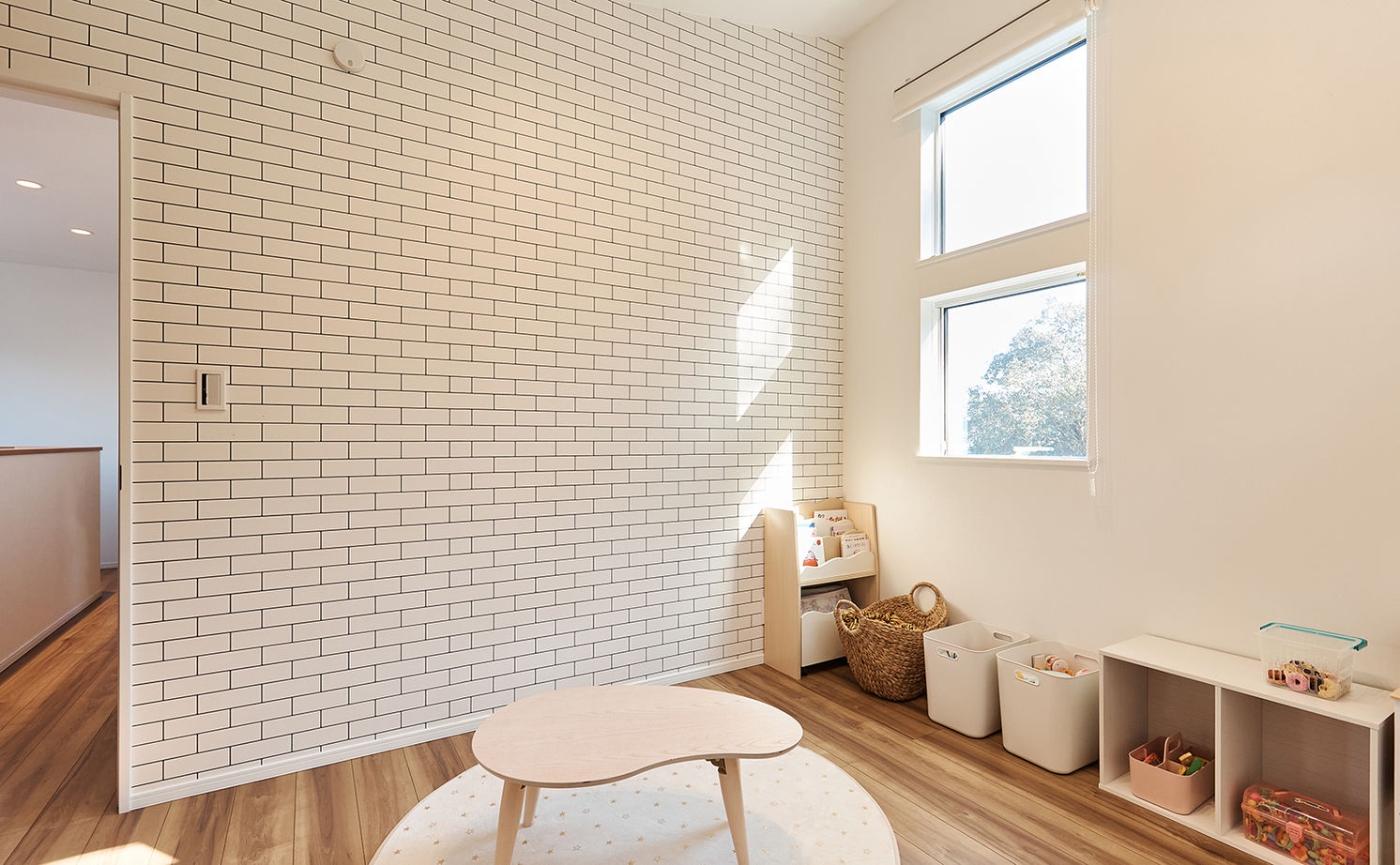 アイ工務店 【岡山県/2000万円台】LDKと繋がるインナーテラスでお家キャンプ。大好きな音楽を楽しめるDJブースもある家の建築実例画像19