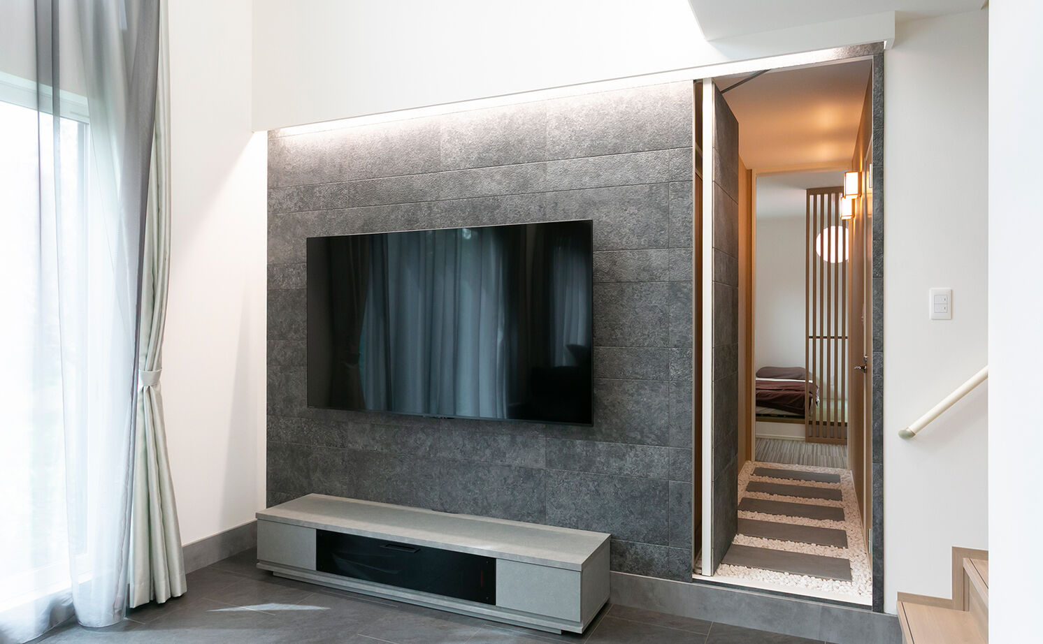 アイ工務店 【小屋裏付の平屋/3000万円台/間取り図有】「外出するより家にいたい」住み始めて実感した楽しさと心地よさの建築実例画像15