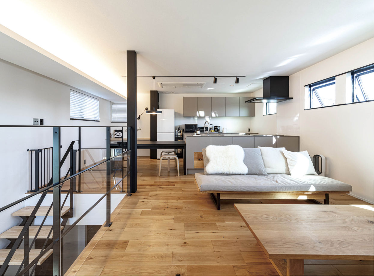 アイ工務店 【福岡県福岡市/2000万円台/間取り図有】広さ、静けさ、開放感全て叶えた2階リビングが暮らしの中心の建築実例画像2